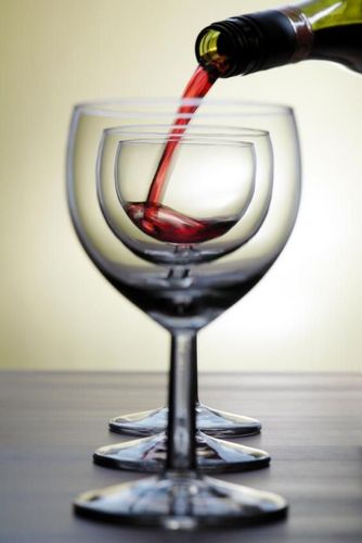 ClassiqueWines's profile picture. Distributor of fine wines and artisanal spirits in St. Louis, Kansas City and  Southwest MO.