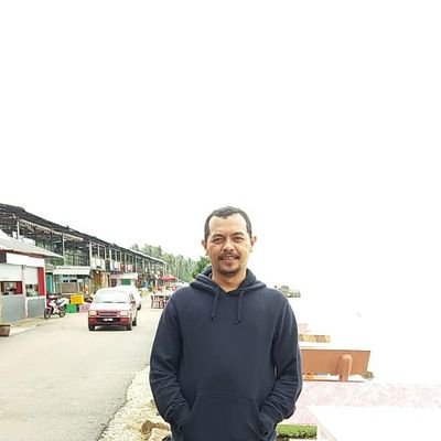 @FaktaBukanAuta: Sama tak semestinya bersama. Bersama belum tentu sama.
