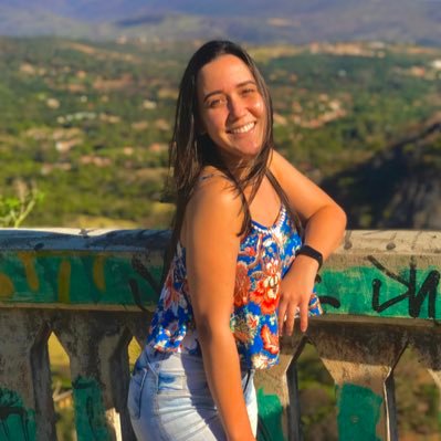 JuliaPieroni1's profile picture. ♈