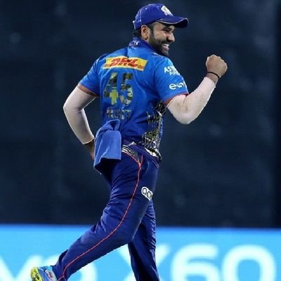 EZHILAR96616407's profile picture. 