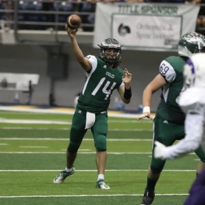 Flagstaff High School 2022 | QB #14 | 5’11” 180lbs | 🏈⚾️ Email: bodiemaier99@gmail.com