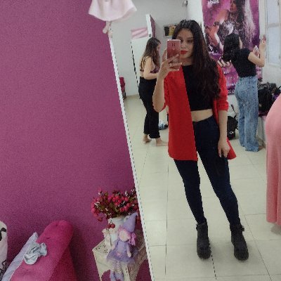 florbmich's profile picture. Bailarina y profesora de danza 💃
Prof. Nacional de Ed fisica (UNLaM) 🎓