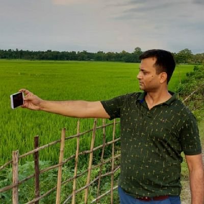 harshstriker's profile picture. Food lover || Traveller || Photographer || Footballer || RT is not endorsement ll