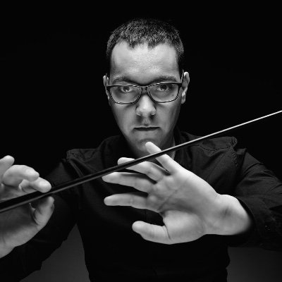 sguaschl's profile picture. tècnic en gestió cultural, llicenciat en història i composició, màster en composició de Bandes Sonores i mitjans audiovisuals.