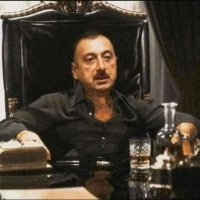 hadisə yerində (@nebasverib) 's Twitter Profile