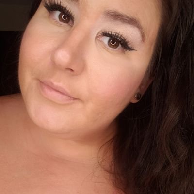 chelsealynne91's profile picture. Selling content! I create custom requested content of a wide variety. Pics and videos are my specialty. But, I also sell worn items and video chats.