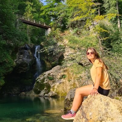 chlo_vlnt's profile picture. 