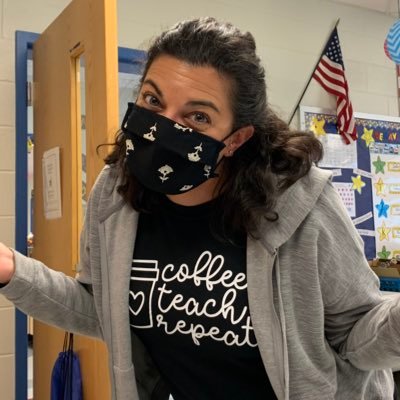 ReadWithMrsZ's profile picture. Wife, mom, Reading Interventionist, animal lover, military spouse               ♥️ Reading Science ♥️