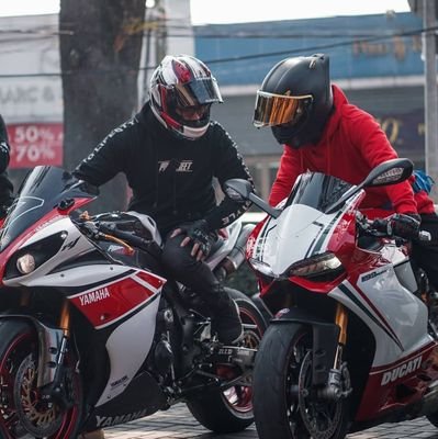 jalani aja dulu seperti air mengalir apa yang sedang kita kerjakan..!!!