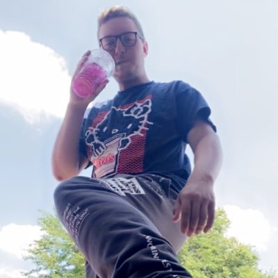 Jawnch's profile picture. “I'm just hangin’ out”