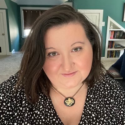 KatieLattari's profile picture. Person trying to write. Rep: @SBedingfield_NY at @LGRLiterary. DARK THINGS I ADORE out now from @Sourcebooks and @TitanBooks. {she/her}