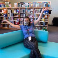 Marina Sweeney (@marinaslibrary) 's Twitter Profile