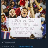 The Commanders Sign Guy (@logandavide11) 's Twitter Profile