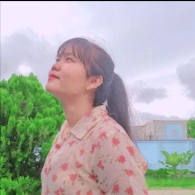 hninyee992's profile picture. Peace