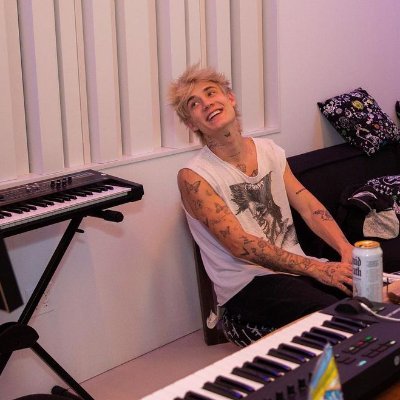 4everjxdn's profile picture. you are stronger than you think🖤
jaden isaiah hossler my favorite boy!!!