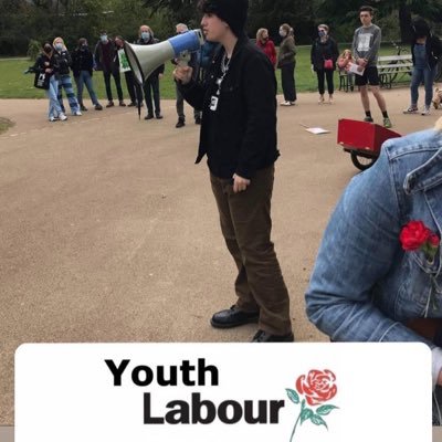 17, Youth Officer, Warwick and Leamington Labour Party #Lab21 Youth Conference Delegate Socialist 🌹
