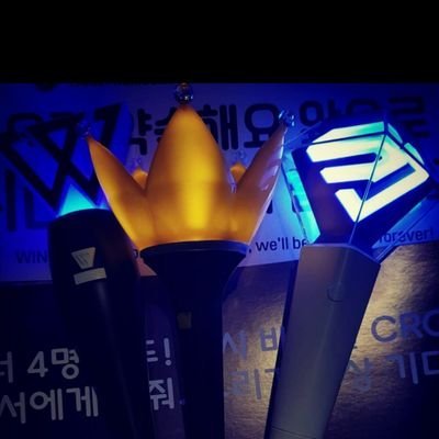 WINNER, Super Junior and BIGBANG fan WTLB: If it doesn't bring you income, energy, inspiration or orgasm it doesn't belong in your life Caution:Age 18+ tweets