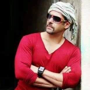 mas7564's profile picture. https://t.co/XyEwoGhLng