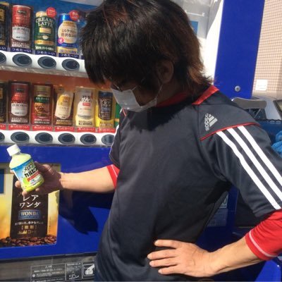 ko_osaka0213's profile picture. 2025•5•22に X…復帰しました。 既婚。 嫁さんと娘ひとり。職業 …タワークレーン•オペレーター 。趣味 …散歩😂 特技 …ゆで卵をつくる事😂 ……あと… インスタントラーメンをつくるのも得意かなあ🤣 … … 中島みゆき 一途… たまに浮気してるかなあー😂 還暦まで カウントダウン😮‍💨