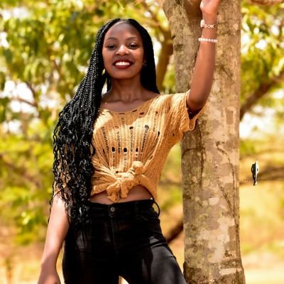 YouTuber💃
High fashion model💃
Commercial model💃
God and lifestyle 💃