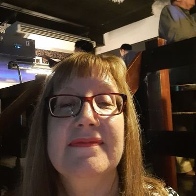 ellen93elliott's profile picture. I'm a history fanatic and I love my crime shows.