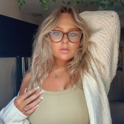 k👣