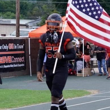 dline➡️ 215lbs➡️height 6’1➡️https://t.co/I6gdGgIWzx