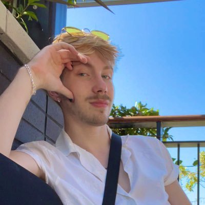 Producer studying at SCAD// Production Manager and Editor for Entertainment Media He/Him