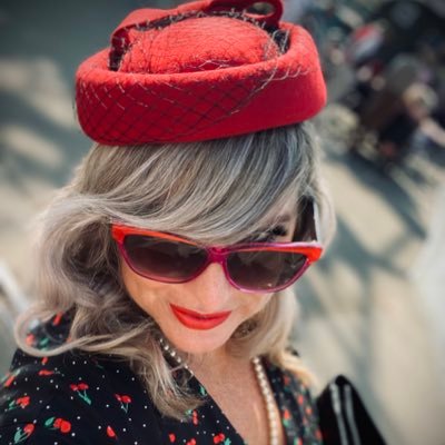 FiS_Photography's profile picture. Talent & CSR Executive - Dovetail Games / Fiona Stone Photography So lucky to have an awesome job located in Chatham Historic Dockyard and also my own Business.