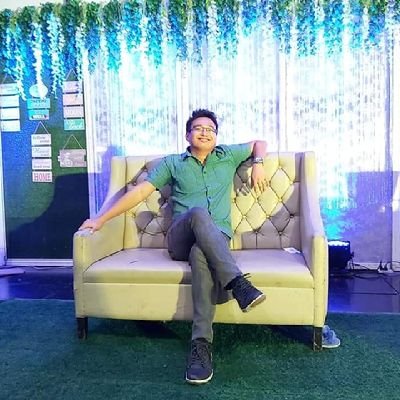 renzodale_'s profile picture. Unattainable dreams are the best kind.