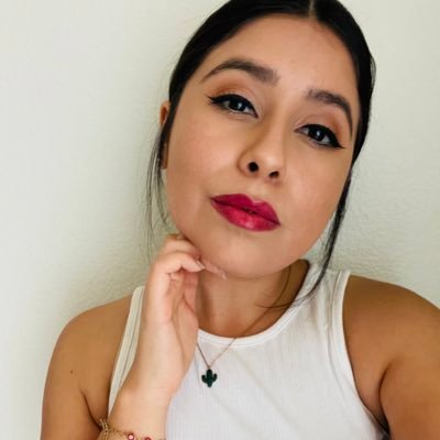 _araceliim's profile picture. |Latina|