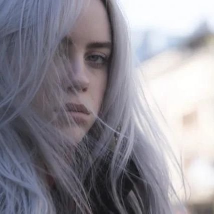 mina_minoucha19's profile picture. 