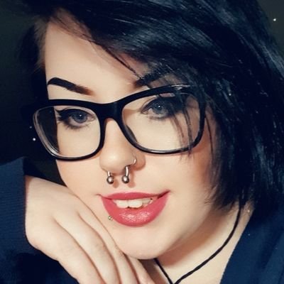 hannahja12_joan's profile picture. Simping for Corpse Husband