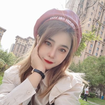 qT2FZZGN7ZqfLMw's profile picture. 永远爱自己