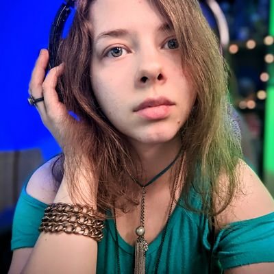 (She/her) Content Creator ~ Twitch Team: @StarSpillers ~ LGBTQ/Fantasy writer, cat lover, crochet artist ~ Business Inquiries Only:TheOfficialAlyssMay@gmail.com