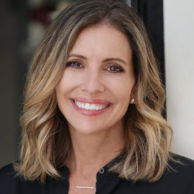 MarisaListon's profile picture. 