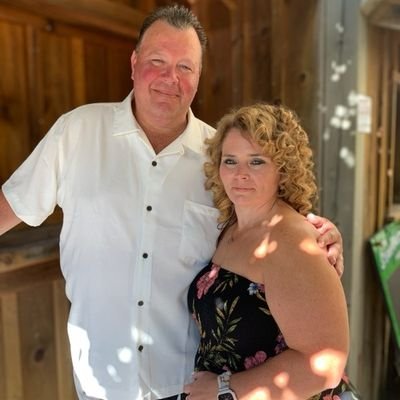 cbradley2928's profile picture. Former editor and content contributor for @Puck77. Sing along if you know the words. Living with cancer, never giving up. Happily married!  #Leafs  #BlueJays