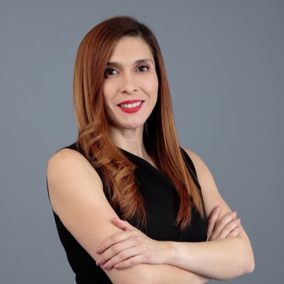 vera_paulina's profile picture. Fiel apasionada de la Comunicación. Sueño con volar pero amo caminar!