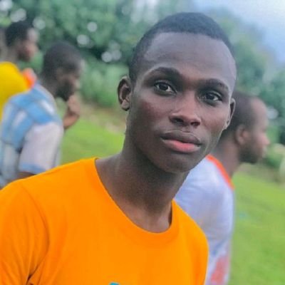 Je suis ici pour Me faire des amis car on peut vivre sans parents mais on ne peut vivre sans amis 🏋️⛹️🤾🚴🤼🤹🏌️