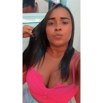 Mamãe da Clarissa 💗👩👧
Saudades eterna Tia Luciana 🖤🥀
@eu_laricorreaaa 💇♀️