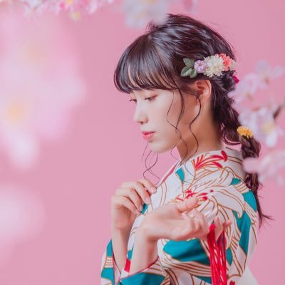 ELEVEN NINES劇団員 tatt所属(お仕事のご依頼は@tatt_jpへ ) ●○出演歴▼舞台他、◎映画『ホテルローヤル』/◎テレビ『孤独のグルメ』/◎CM 『絹艶』『びっくりドンキー』/◎ラジオAIR-G' 『WAKU WAKU』(月) etc ●○次回▼11/29-12/28 『納谷版〜藪の中』