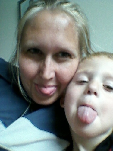 lkicken's profile picture. 