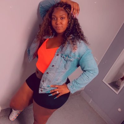 Therapist First👩🏾💼💼 Ghetto Bitch Second 🥳🥵 FSU Alum💛❤️ Spring Arbor Alum💙💛 Mother of ✌🏾Tray’s wife🤞🏾🥳