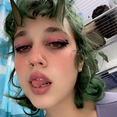 spunky young girl on a mission neonsparkles1820@gmail.com