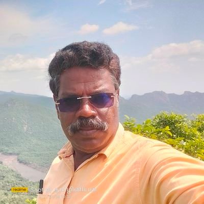 thamizhiniyan_'s profile picture. Civil engineer