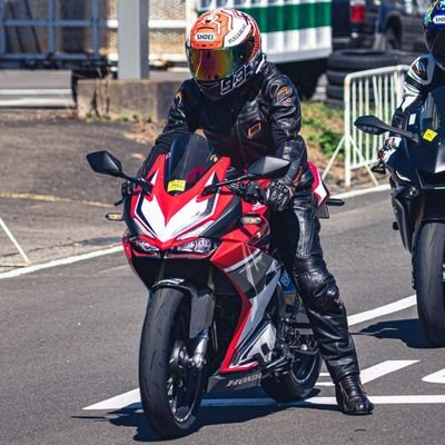 オッサンライダー

＃CBR250RR

　   ＃GSX  8S

  #コバルトライン