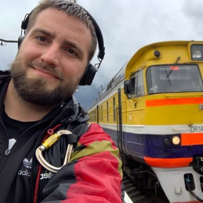 🇭🇺🚂 railway expert who not only talks railways but actually uses them. Currently working on the @transport_eu passenger pilot. All opinions here are my own.