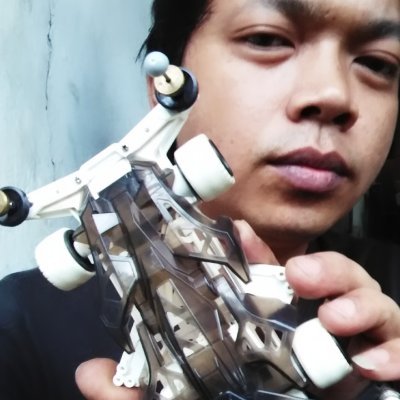 GEMINIS | IT Staff | TOYS FREAK | Sweet tooth | Dark & Light Bender | MUSE Radiohead | Musically Born | Guitar play | Life = Live or Leave | Unpredicted |