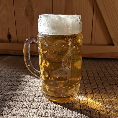 BJCP & NGWBJ qualified beer judge. British Guild of Beer Writers tankard winner. Tweets about: beer and brewing, food and cooking, foraging, cricket.