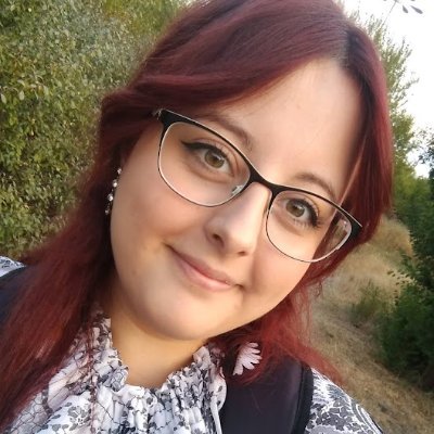 tamarathekitten's profile picture. Hi. 💜 *generic Twitch thot bio*